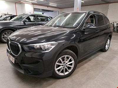 BMW X1 sDrive16dA 116PK Business Edition