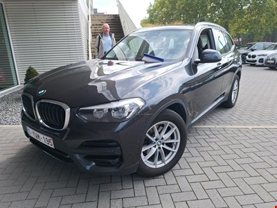 BMW X3 sDrive18dA 136PK Business Edition Leather