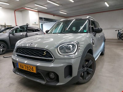 MINI Countryman MIN COUNTRYMAN COOPER S E ALL4 AT 220PK Pack Classic &amp; Comfort HYBRID