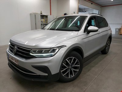 Volkswagen Tiguan VW TIGUAN TSI 150PK Life PETROL