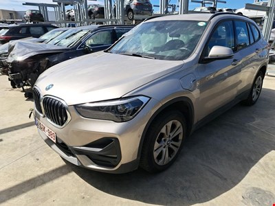 BMW X1 xDrive25e 220PK TOTAL LOSS Pack Business With Heated Seats HYBRID