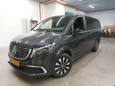 Mercedes-Benz V MER EQV 300 204PK L2 Avantgarde Pack Design Exterior &amp; Parking &amp; Navigation Plus &amp; 3 Comfort Seats 3rd &amp; 2nd Row &amp; Electric Slid