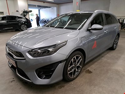 Kia Ceed SW Business Line GDi PHEV 141PK DCT Pack Drive Assist HYBRID