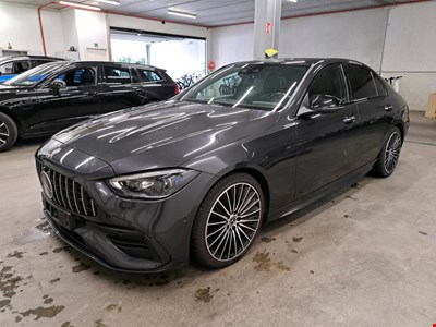 Mercedes-Benz E MER C BERLINE 220d 200PK 9GTronic Launch Edition AMG Line Premium Pack With Heated Electric Mem Sport Seats &amp; Distronic Plus &amp; D