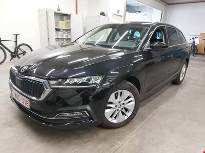 Skoda Octavia SKO OCTAVIA COMBI TSI eTec 110PK DSG7 Clever &amp; Removable Towing Hook PETROL
