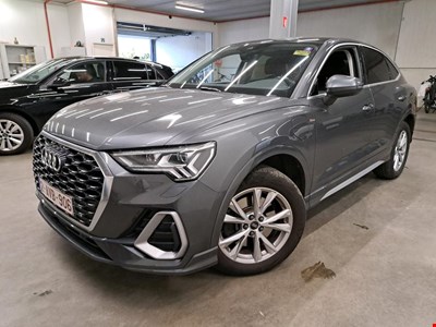 Audi Q3 AUD Q3 SB 45 TFSI e 245PK STronic S Line Pack Platinum With Heated Seats &amp; LED &amp; B&amp;O Sound &amp; Adaptive Cruise &amp; Surround &amp; Rear C