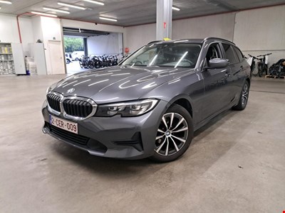 BMW 3 touring 316dA 122PK Business Edition Advantage & Pack Business & PDC Front & Rear
