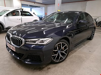 BMW 5 BMW 5 BERLINE 530e 292PK M Sport First Class With Dakota Mem Sport Seats &amp; Harman Kardon &amp; Heated Steering Wheel &amp; Driver Assist
