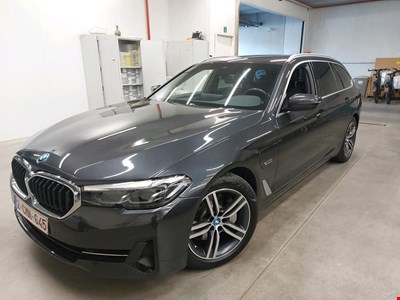 BMW 5 touring 530e Auto 292PK Business Edition With Dakota Mem Comfort Seats & Adaptive Suspension & Comfort Pack Plus & Parking