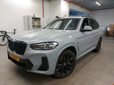 BMW X3 xDrive30e 292PK M Sport Pack Business & Travel & Comfort With Heated Seats & Driving Assistant Pack & Parking Assistant P