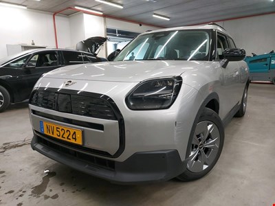 MINI Countryman MIN COUNTRYMAN E 204PK With Climatic & Navigation & Cruise Control & Park Sensors Front & Rear ELECTRIC