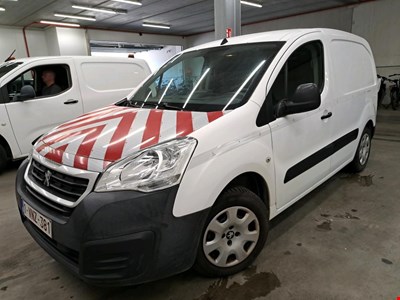 Peugeot Partner PEU PARTNER B/F BlueHDi 75PK L1H1 120 Premium Pack With Right Sliding Door &amp; Towing Hook