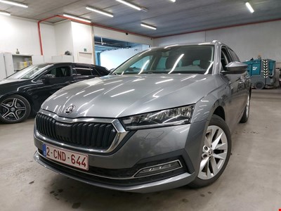 Skoda Octavia SKO OCTAVIA COMBI 10 TSI 110PK Clever Pack Premium &amp; Pack Clever With Heated Seats PETROL