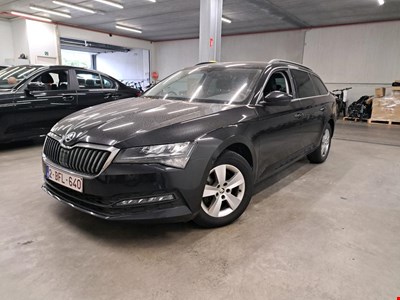 Skoda Superb SKO SUPERB COMBI CRTDI 122PK DSG7 Clever
