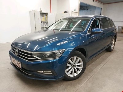 Volkswagen Passat VW PASSAT VARIANT TDI 122PK DSG Style Business With Vienna Leather & Easy Open & Travel Assist & Winter I Pack