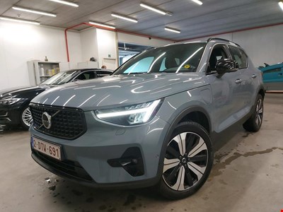 Volvo Xc 40 VOL XC40 T5 PHEV 261PK Ultimate Dark Design & Driving Assistant Pack & 360 Camera Pack & Semi Auto Foldable Towing Hook HYBRID
