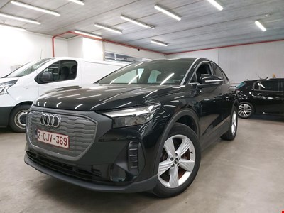 Audi Q4 AUD SB ETRON 35 170PK Attraction Pack Business Plus With Heated Seats & Comfort ELECTRIC