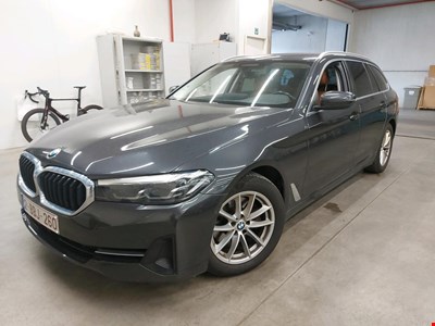 BMW 5 touring 518dA 136PK Business Edition & Pack Business With Dakota Heated Seats & Pack Driving Assistant & Parking Assistant