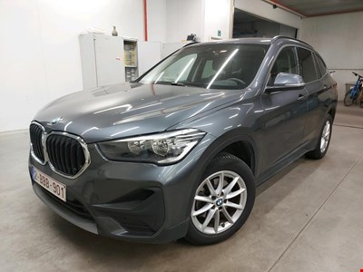 BMW X1 sDrive18iA 136PK Business Edition Advantage &amp; Pack Business &amp; Cruise Control &amp; Park Assist &amp; Rear Camera PETROL