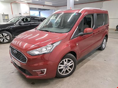 Ford Tourneo connect FOR TOURNEO CONNECT TDCi 120PK Titanium With Climatic &amp; Rear Camera &amp; Fixed Trailer Hook