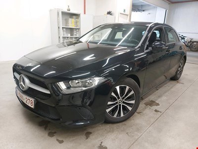 Mercedes-Benz A MER A 180 d 116PK DCT Essential Line