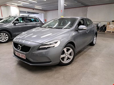 Volvo V 40 VOL V40 D2 120PK Geartronic With Manual Airco & GPS & Cruise Control & Rear Park Sensors