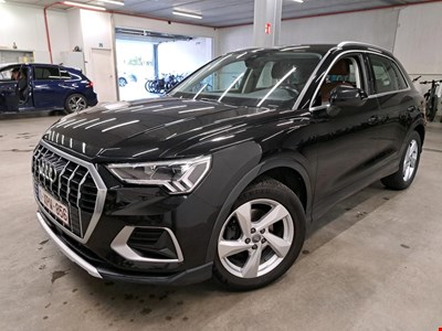 Audi Q3 AUD Q3 35 TFSI 150PK STronic Advanced Pack Platinum With Heated Seats &amp; LED &amp; Cruise Control &amp; APS front &amp; Rear &amp; Camera PETROL