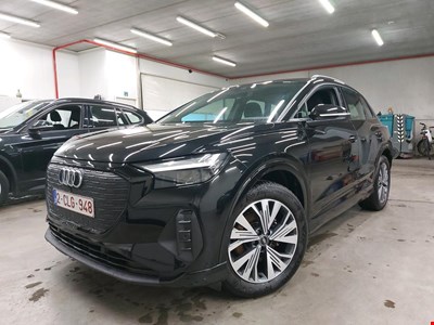 Audi Q4 AUD ETRON 35 Advanced 170PK Pack Business & Shadow & Assistance Tour Plus & Assistance City Pack ELECTRIC