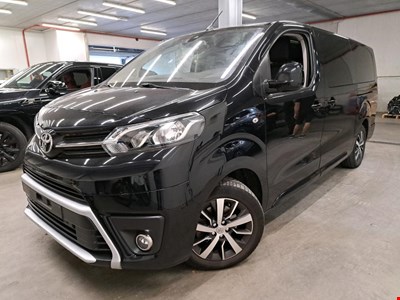 Toyota Proace TOY PROACE VERSO 20D 180PK AT LWB MPV With Manual Airco &amp; Navigation &amp; 8 Seats Simili Leather &amp; Cruise Control &amp; Park Sensors Fr