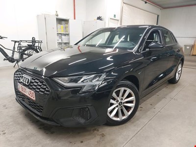 Audi A3 AUD SB 30 TFSi 110PK STronic Attraction Business Edition &amp; Pack Business &amp; Rear Park Sensors &amp; Rear Camera PETROL