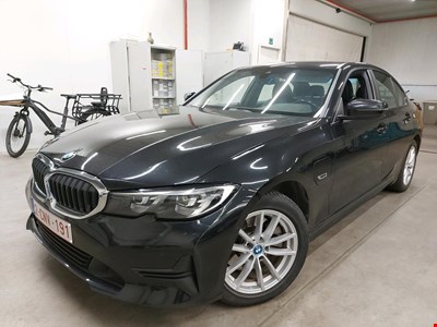 BMW 3 BMW 3 BERLINE 320e 204PK Pack Business Plus With Heated Sport Seats HYBRID