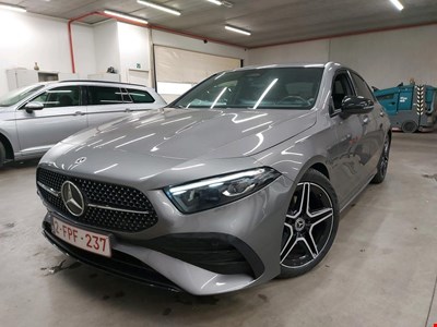 Mercedes-Benz C MER A 180 136PK AMG Line With Climatic &amp; Navigation &amp; Heated Seats &amp; Cruise Control &amp; Park Sensors Front &amp; Rear PETROL