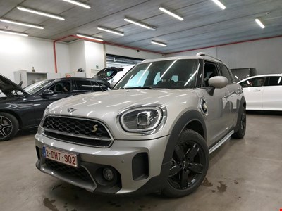 MINI Countryman MIN COUNTRYMAN COOPER S E ALL4 AT 220PK Business Edition With Heated Sport Seats &amp; Comfort Pack &amp; Comfort Access &amp; PDC Front &amp; R