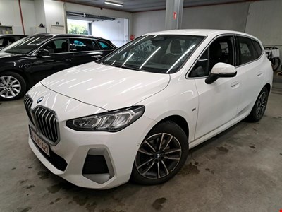 BMW 2 active tourer 218dA 150PK M Sport With Climatic &amp; Navigation &amp; Heated Sport Seats