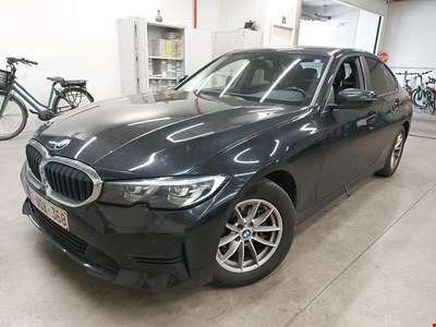BMW 3 berline 318dA 150PK Business Edition Advantage & Pack Business & Parking Assistant Pack