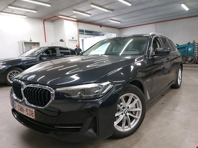 BMW 5 touring 530e xDrive 272PK Business Edition & Pack Business With Dakota Heated Seats & Pack Travel & Towing Hook HYBRID
