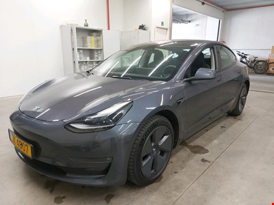 Tesla Model 3 TES Model 3 LongRange Dual Motor AWD 498PK &amp; Towing Hook ELECTRIC