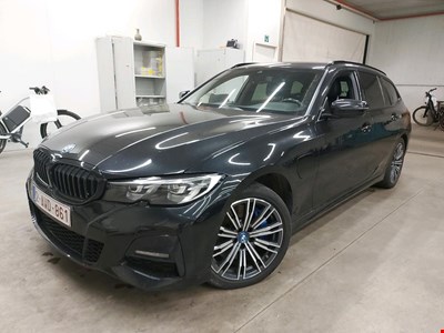 BMW 3 BMW 3 TOURING 320e 204PK M Sport With Alcantara Sensatec Heated Sport Seats & Parking Assistant Pack HYBRID
