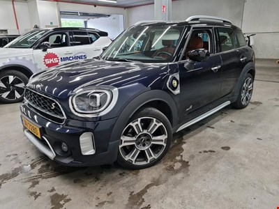 MINI Countryman MIN COUNTRYMAN COOPER S 220PK E ALL4 AT Pack All4 Trim With Malt Brown Leatherette Sport Seats &amp; 19 Inch Alloy HYBRID HYBRID