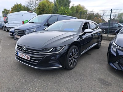 Volkswagen ARTEON VW SHOOTING BRAKE 218PK TOTAL LOSS Elegance Business With Heated Steering Wheel HYBRID