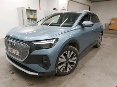 Audi Q4 AUD Q4 ETRON 40 Advanced 204PK Pack Comfort &amp; Pack Business &amp; Comfort &amp; Removable Trailer Hook ELECTRIC