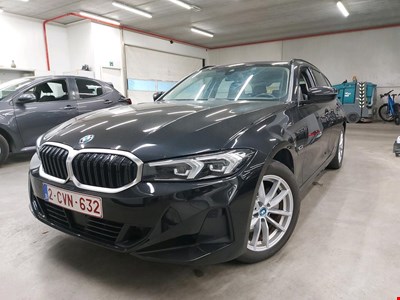 BMW 3 touring 320e 204PK With Vernasca Heated Electric Sport Seats &amp; Active Cruise &amp; Driving Assistant Pack &amp; Parking Assistant
