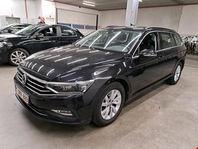 Volkswagen Passat variant VW PASSAT VARIANT TDI 120PK DSG7 Style Business &amp; Easy Open &amp; Park Assist Front &amp; Rear &amp; Electric Foldable Trailer Hook