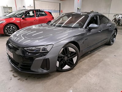 Audi E-tron GT AUD ETRON GT 476PK Quattro Pack Platinum &amp;18 Way Sport Massage Seats Heated Front &amp; Rear &amp; Matrix LED &amp; Adaptive Air Suspension
