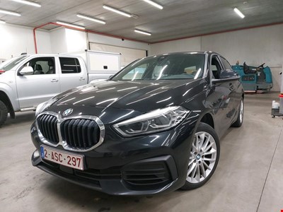 BMW 1 BMW 1 HATCH 120iA 178PK Advantage &amp; Pack Business With Heated Dakota Seats &amp; Comfort Access &amp; Parking Assistant Pack PETROL