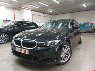 BMW 3 touring 320e 204PK With Vernasca Heated Electric Sport Seats & Active Cruise & Driving Assistant Pack & Parking Assistant