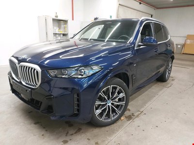 BMW X5 xDrive50e 489PK M Sport With Climatic &amp; Nav &amp; Heated Sport Seats &amp; Active Cruise &amp; Park Sensors Fr&amp;R &amp; Pano HYBRID ONL