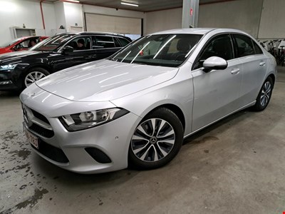 Mercedes-Benz A berline MER A BERLINE 180 136PK Business Solution & Smartphone Integration PETROL