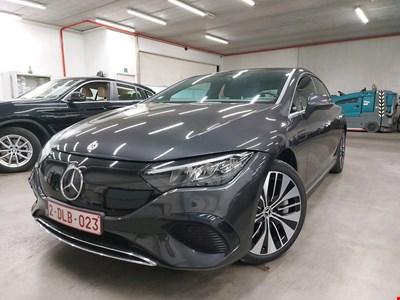 Mercedes-Benz EQE MER EQE 300 Luxury Line 245PK With Climatic &amp; Navigation &amp; Black &amp; Grey Leather Electric Heated Seats &amp; Pano Roof &amp; 20 Inch Allo