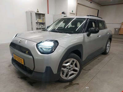 MINI Aceman MIN ACEMAN SE 542Kwh 218PK With Climatic & Navigation & Cruise Control & Park Sensors Front & Rear ELECTRIC